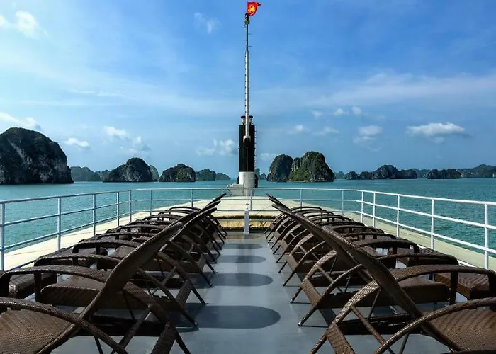 Emeraude Classic Cruises Hạ Long