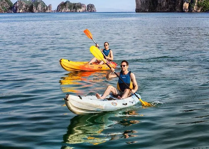 Emeraude Classic Cruises 4* Hạ Long